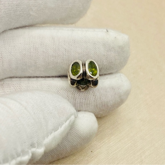 EUC Pandora 790311GCZ Sterling Silver w/ Green Zirconia Oval Lights Bead - Picture 5 of 9